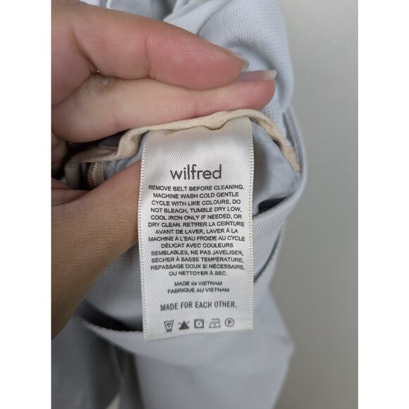 WILFRED Aritzia Belted Paperbag Short in Light Blue Crepette High Rise Women's 4 - Picture 6 of 6